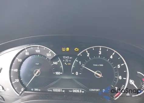 2018 BMW X3 xDrive30I z USA, uszkodzony, nr VIN 5UXTR9C51JLD67196